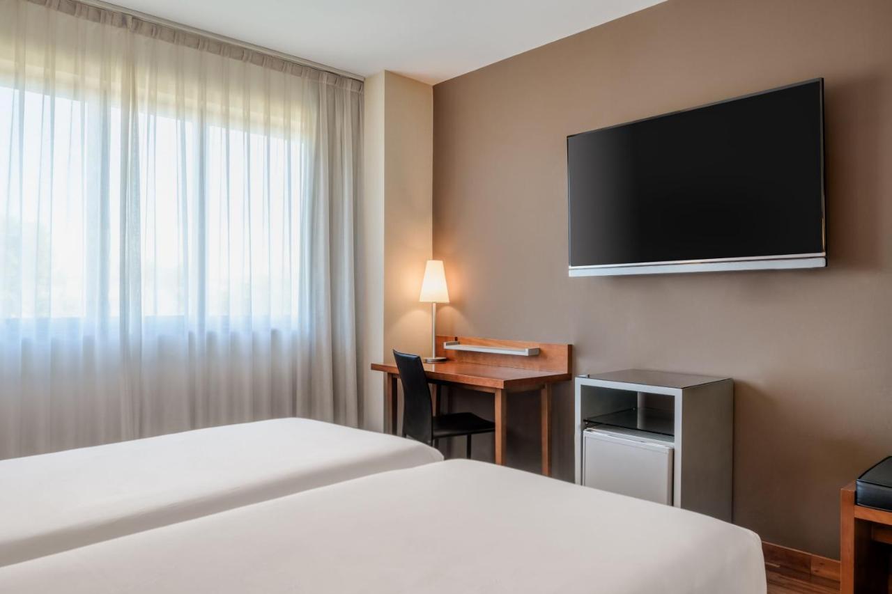 AC Hotel Guadalajara by Marriott, Spain Bagian luar foto