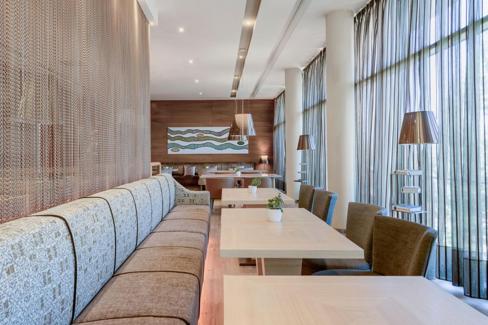 AC Hotel Guadalajara by Marriott, Spain Bagian luar foto