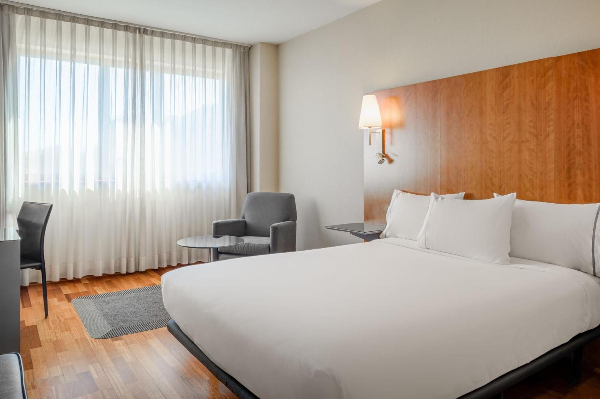 AC Hotel Guadalajara by Marriott, Spain Bagian luar foto