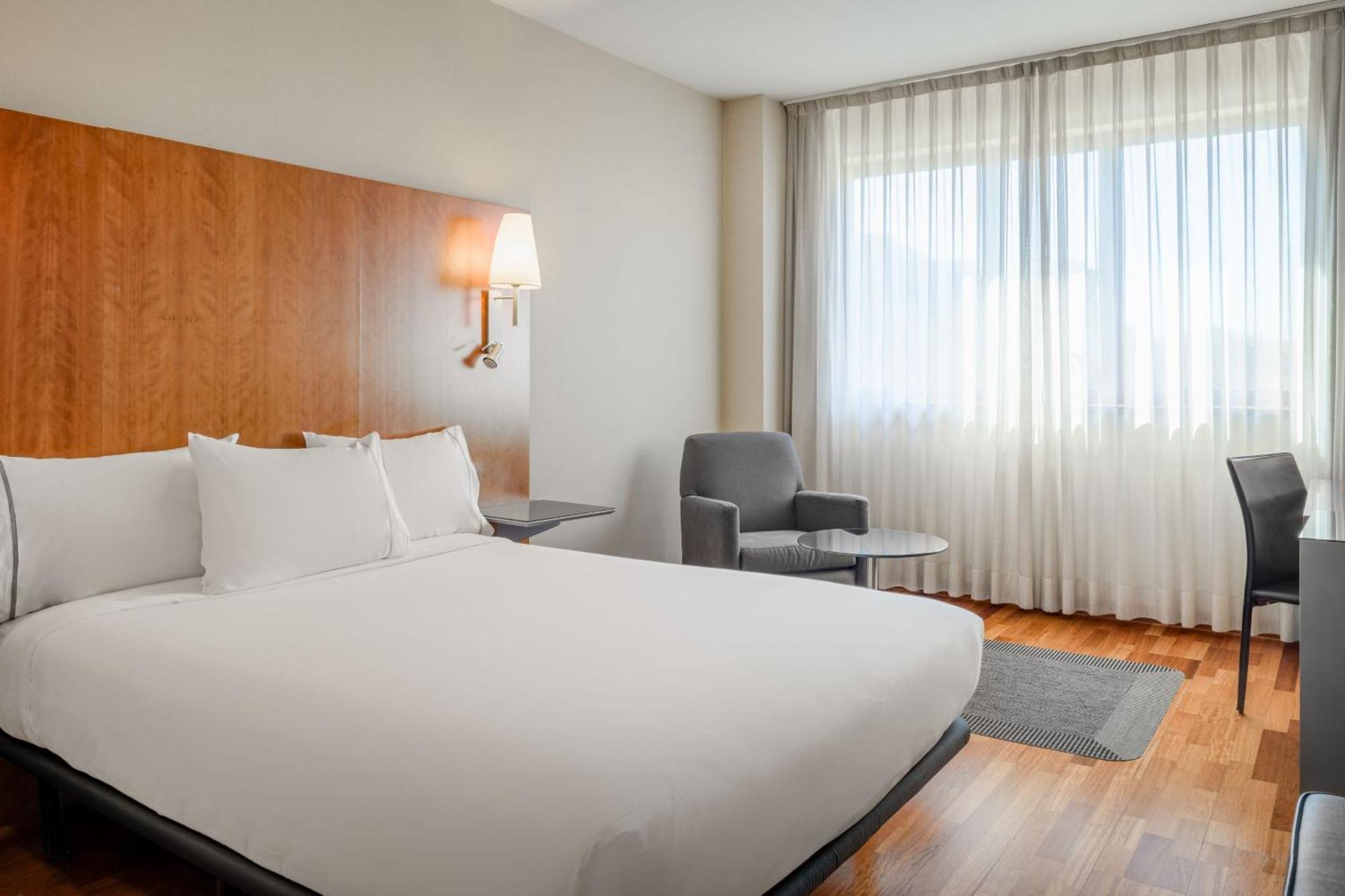 AC Hotel Guadalajara by Marriott, Spain Bagian luar foto
