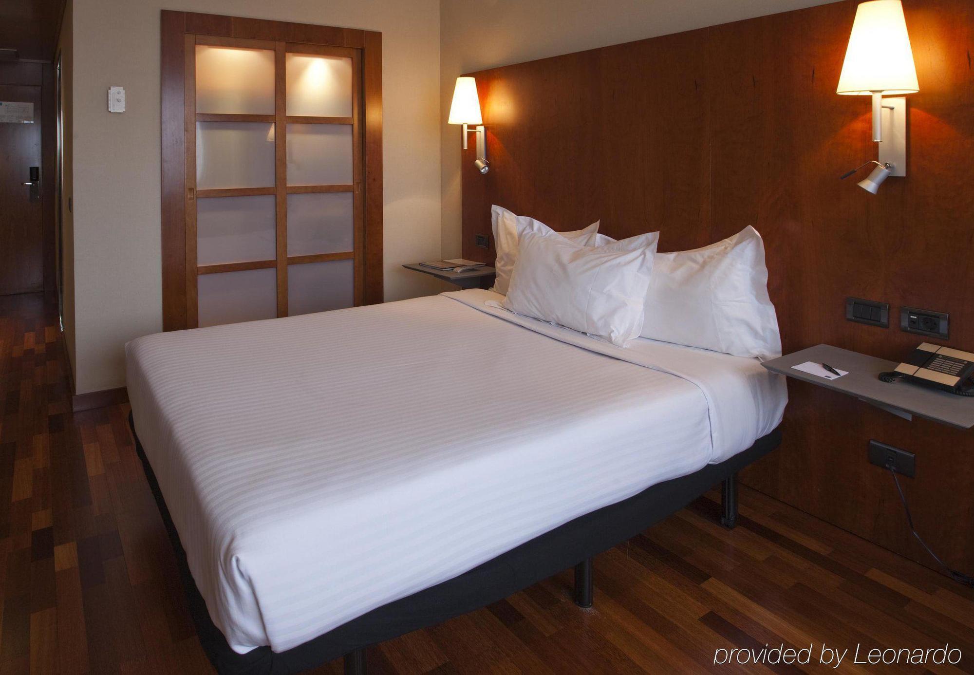 AC Hotel Guadalajara by Marriott, Spain Bagian luar foto